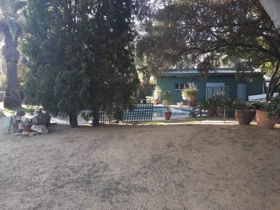 5 Bedroom Property for Sale in Sasolburg Free State